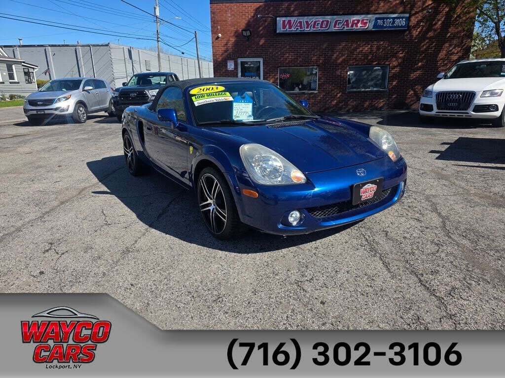 2003 TOYOTA MR2