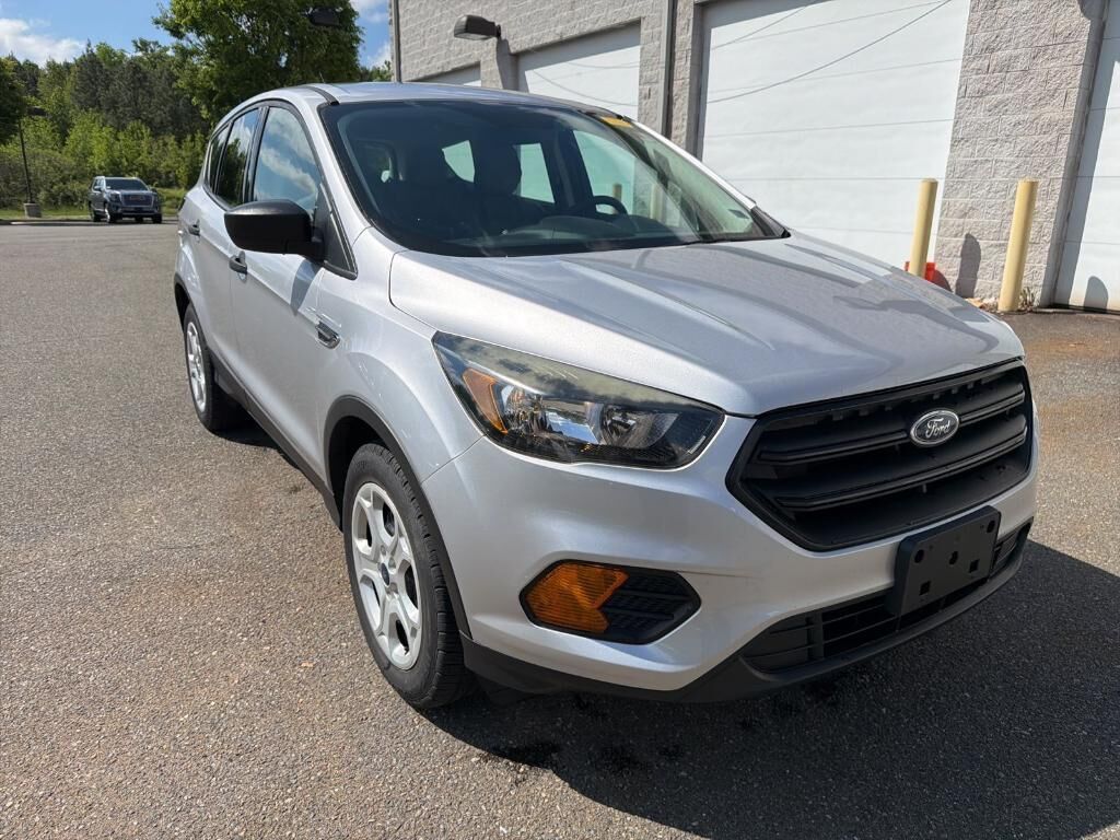 2018 FORD Escape
