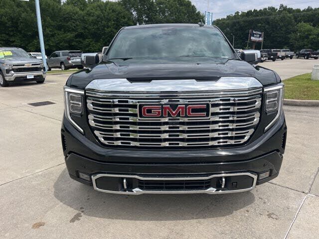 2024 GMC Sierra