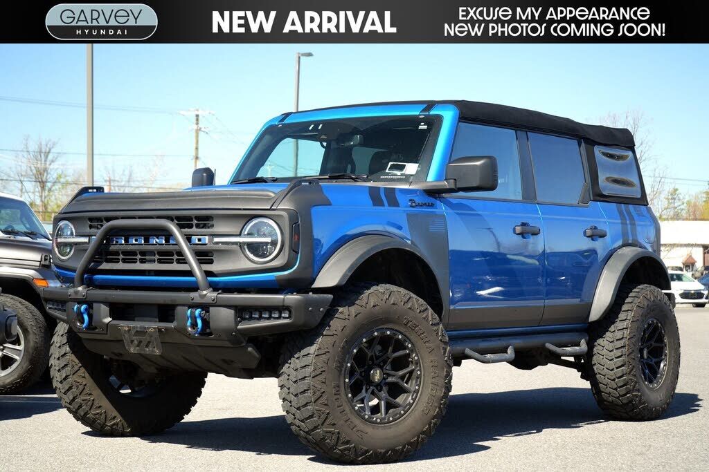 2023 FORD Bronco