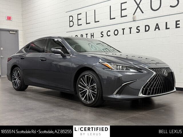 2024 LEXUS ES