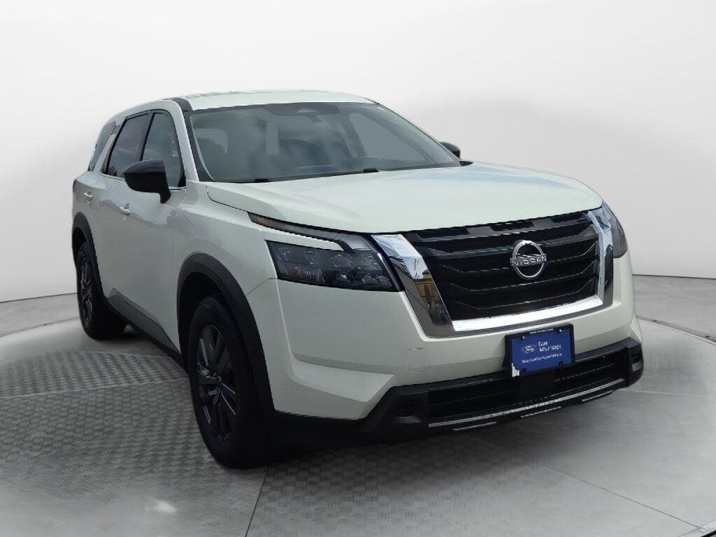 2024 NISSAN Pathfinder