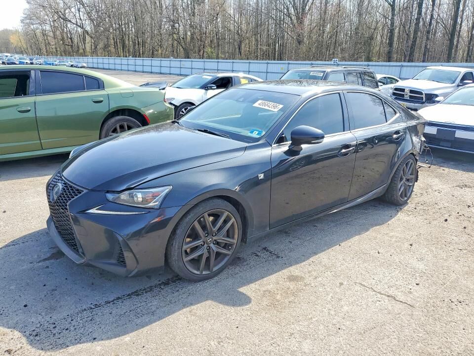 2018 LEXUS IS