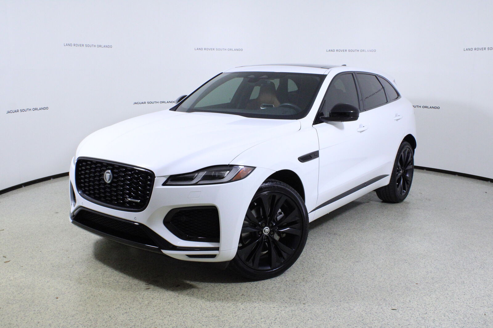2025 JAGUAR F-Pace