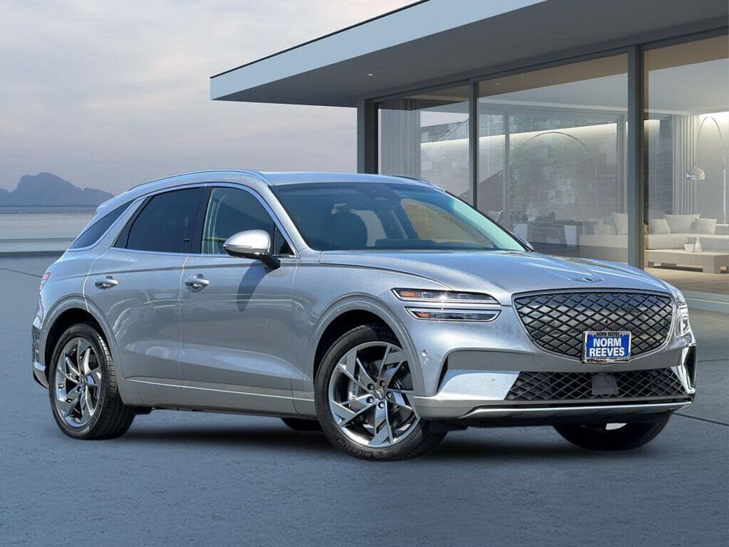 2023 GENESIS GV70