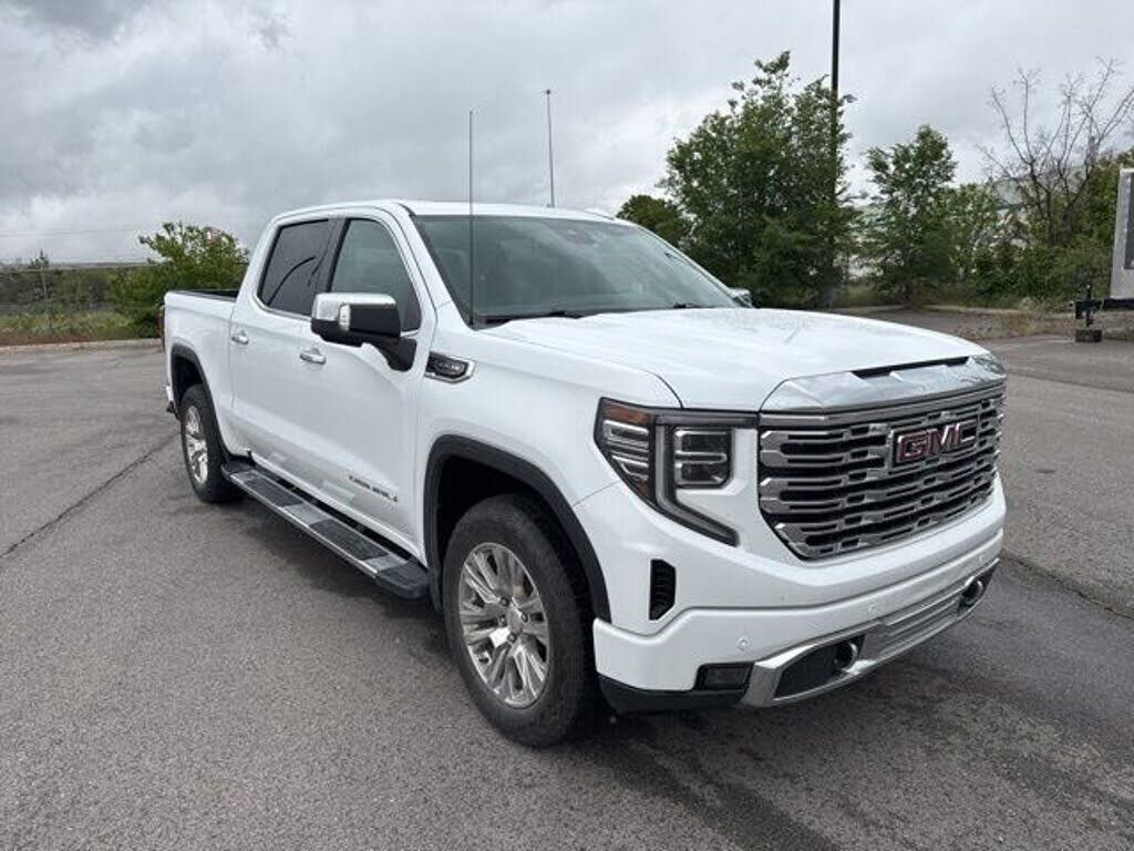 2023 GMC Sierra