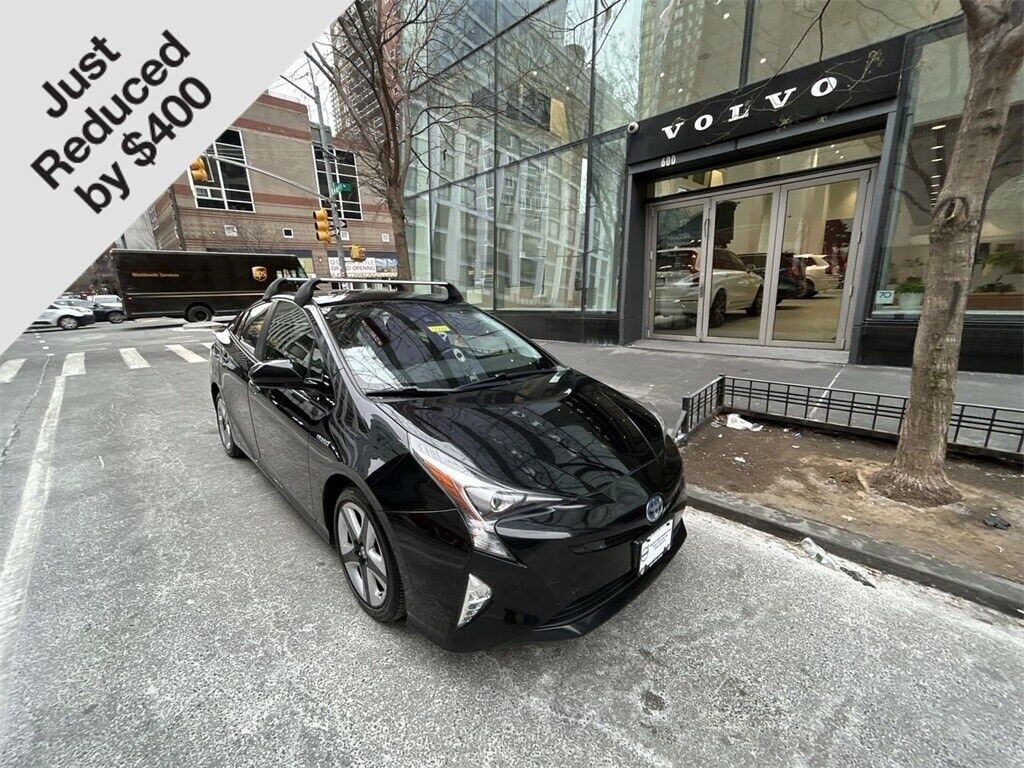 2018 TOYOTA PRIUS
