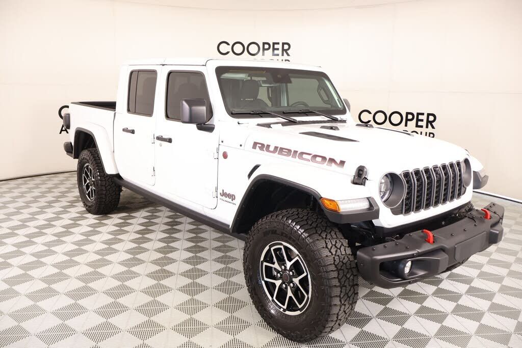 2025 JEEP Gladiator