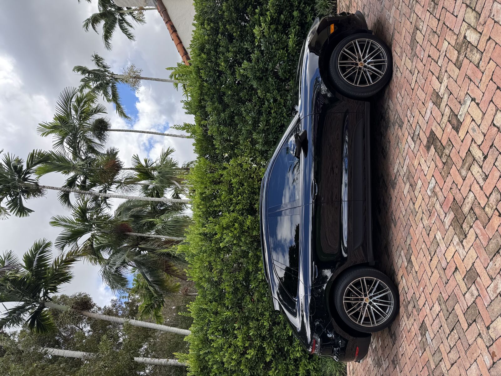 2020 PORSCHE Macan