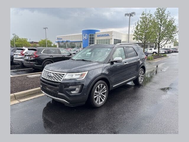 2017 FORD Explorer
