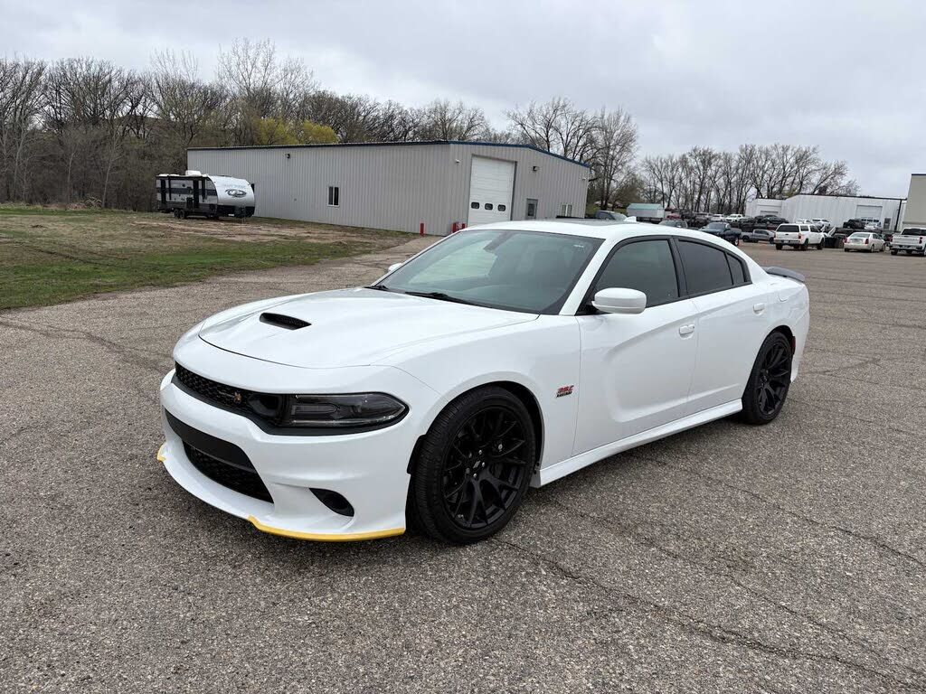 2019 DODGE Charger