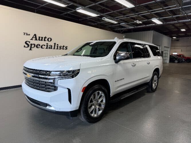 2023 CHEVROLET Suburban