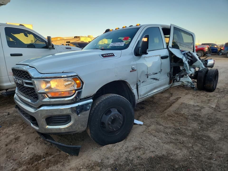 2024 RAM 3500