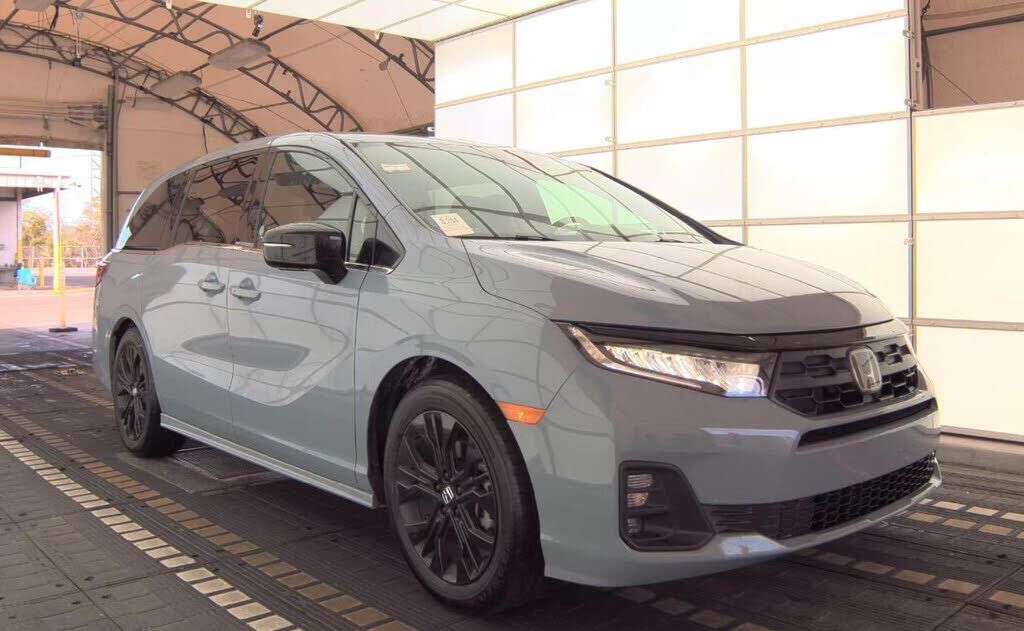 2025 HONDA Odyssey