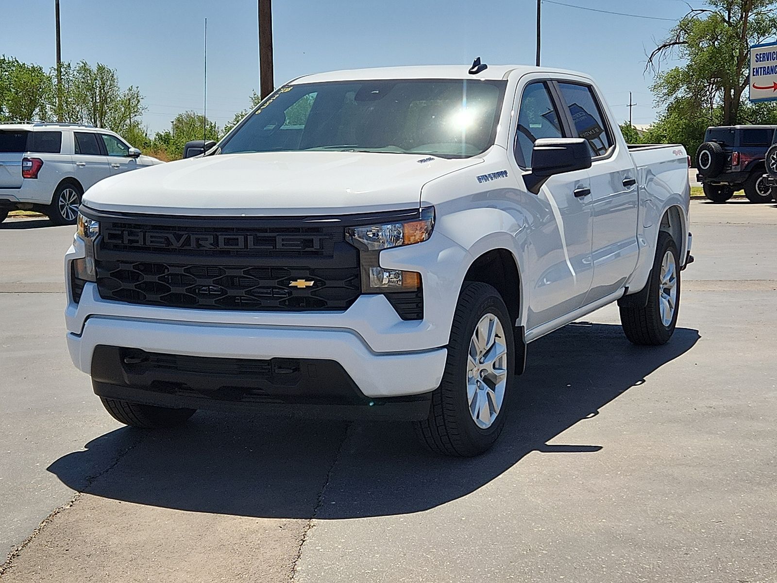 2026 CHEVROLET Silverado