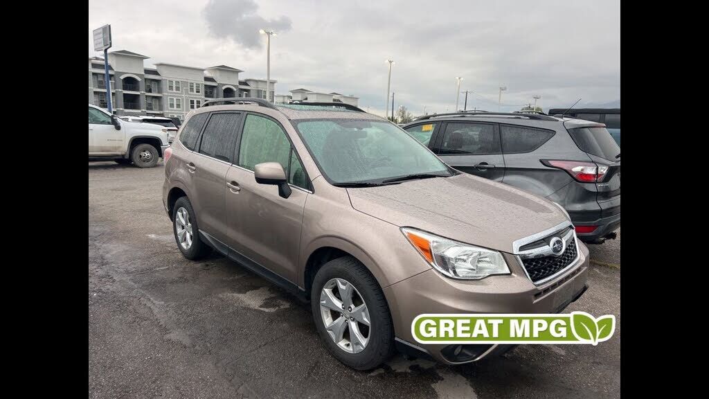 2015 SUBARU Forester