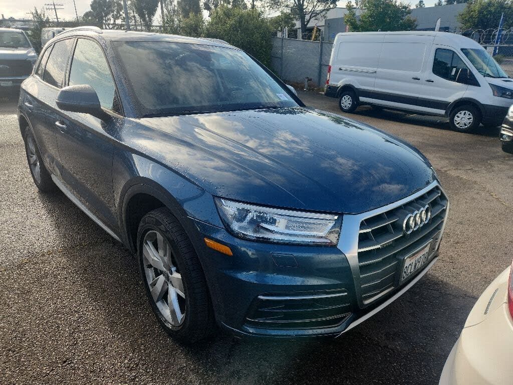 2018 AUDI Q5