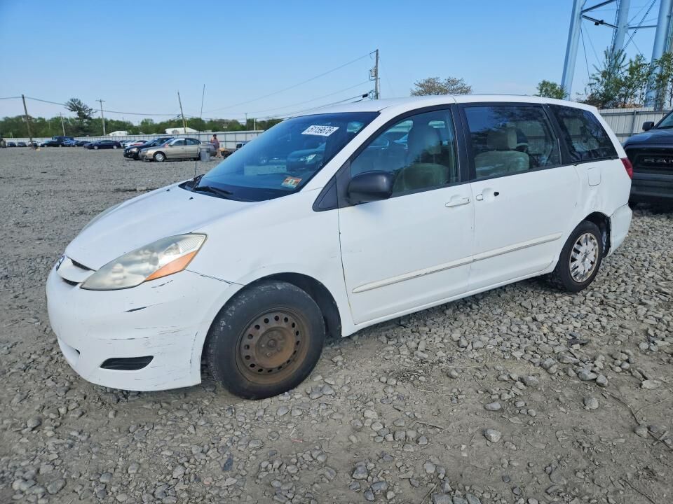 2009 TOYOTA Sienna
