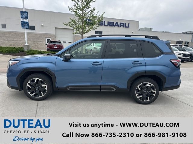 2025 SUBARU Forester