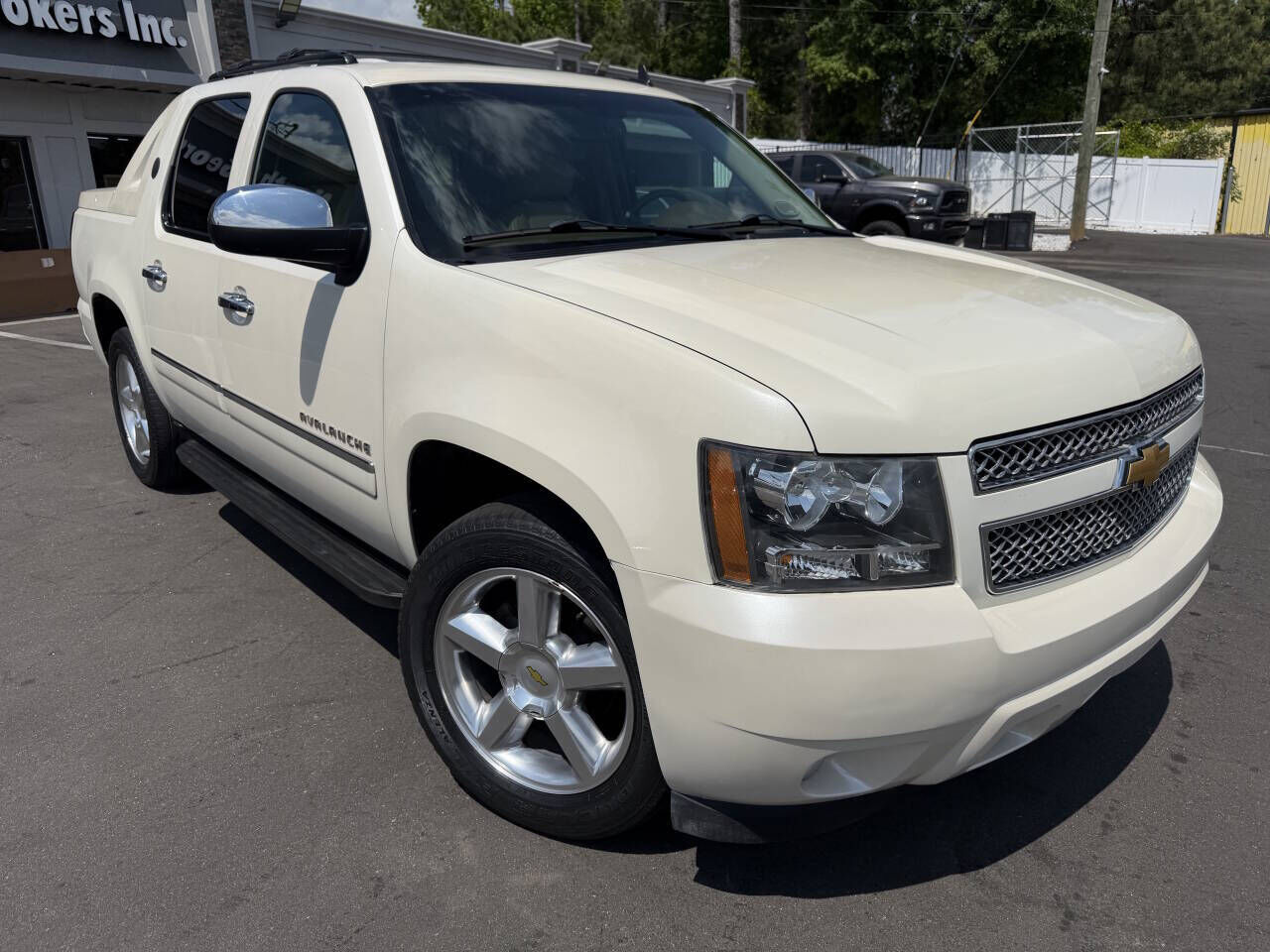 2013 CHEVROLET Avalanche