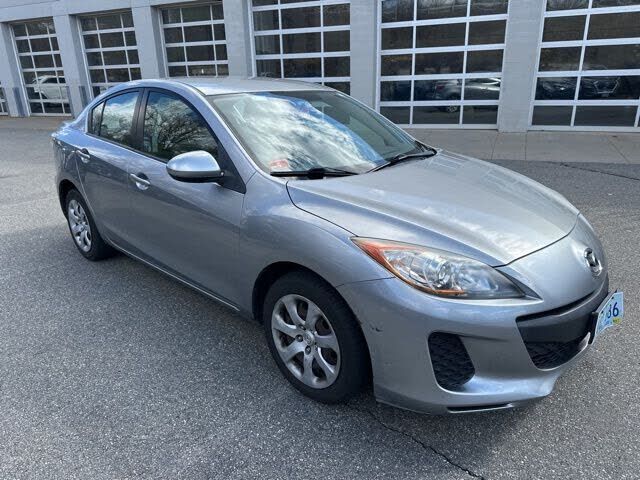 2013 MAZDA Mazda3