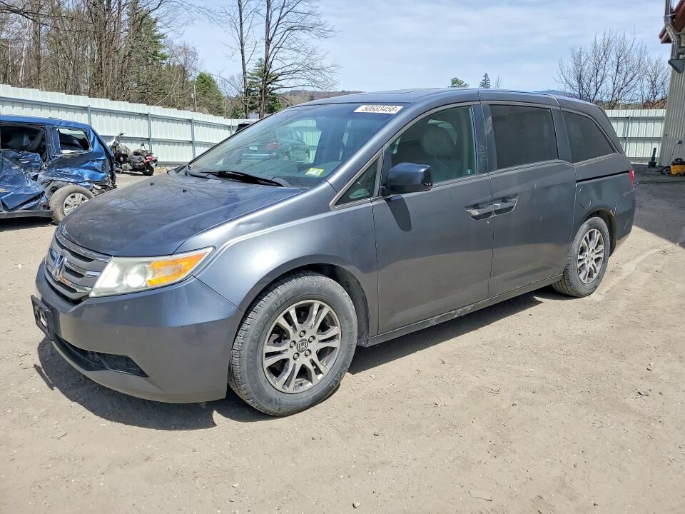 2011 HONDA Odyssey