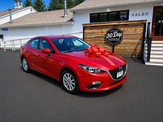 2016 MAZDA Mazda3