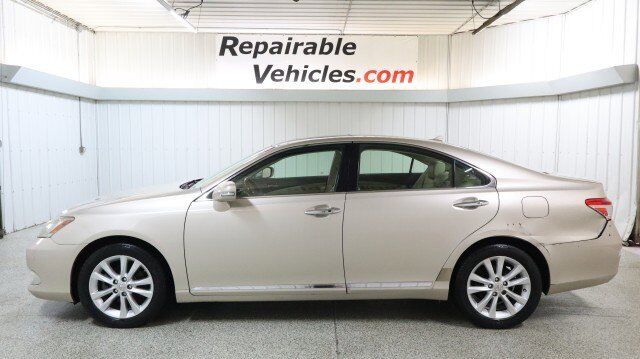 2011 LEXUS ES