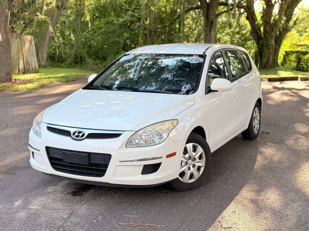 2011 HYUNDAI Elantra
