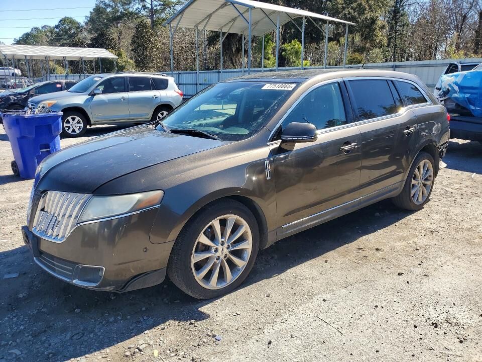 Lincoln MKT