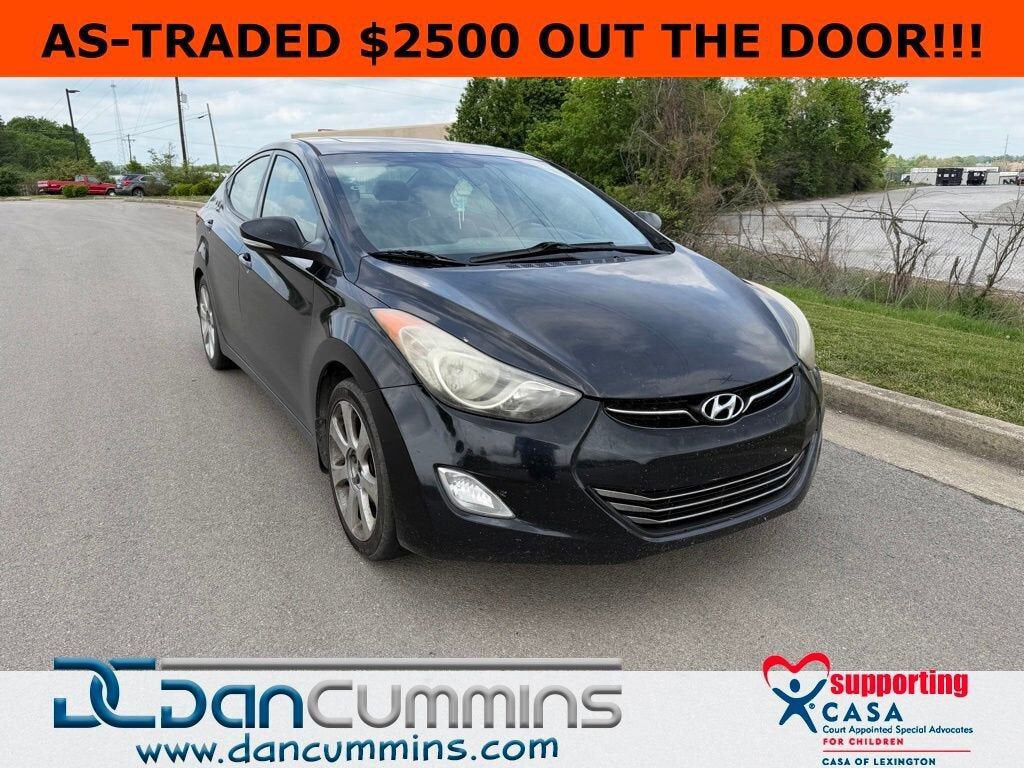 2013 HYUNDAI Elantra