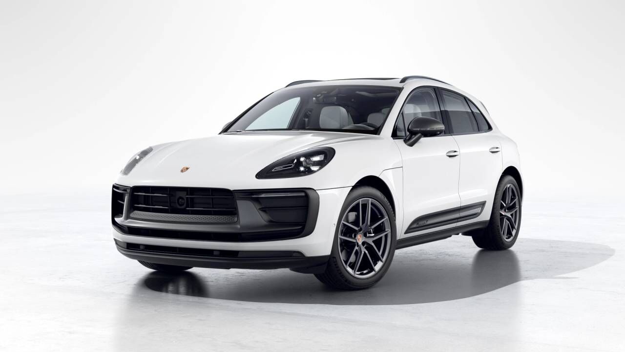 2024 PORSCHE Macan