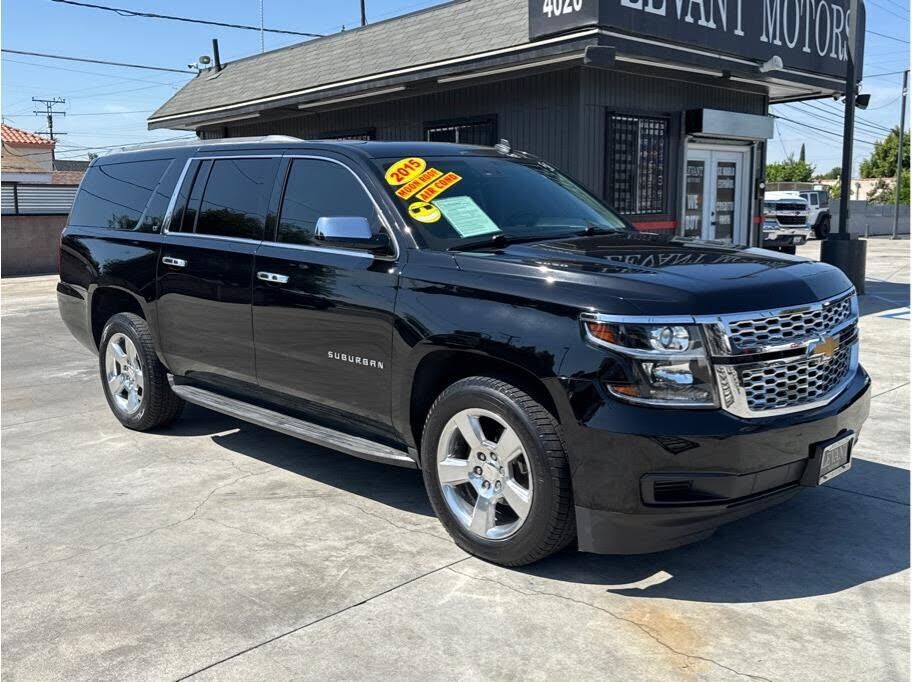 2015 CHEVROLET Suburban