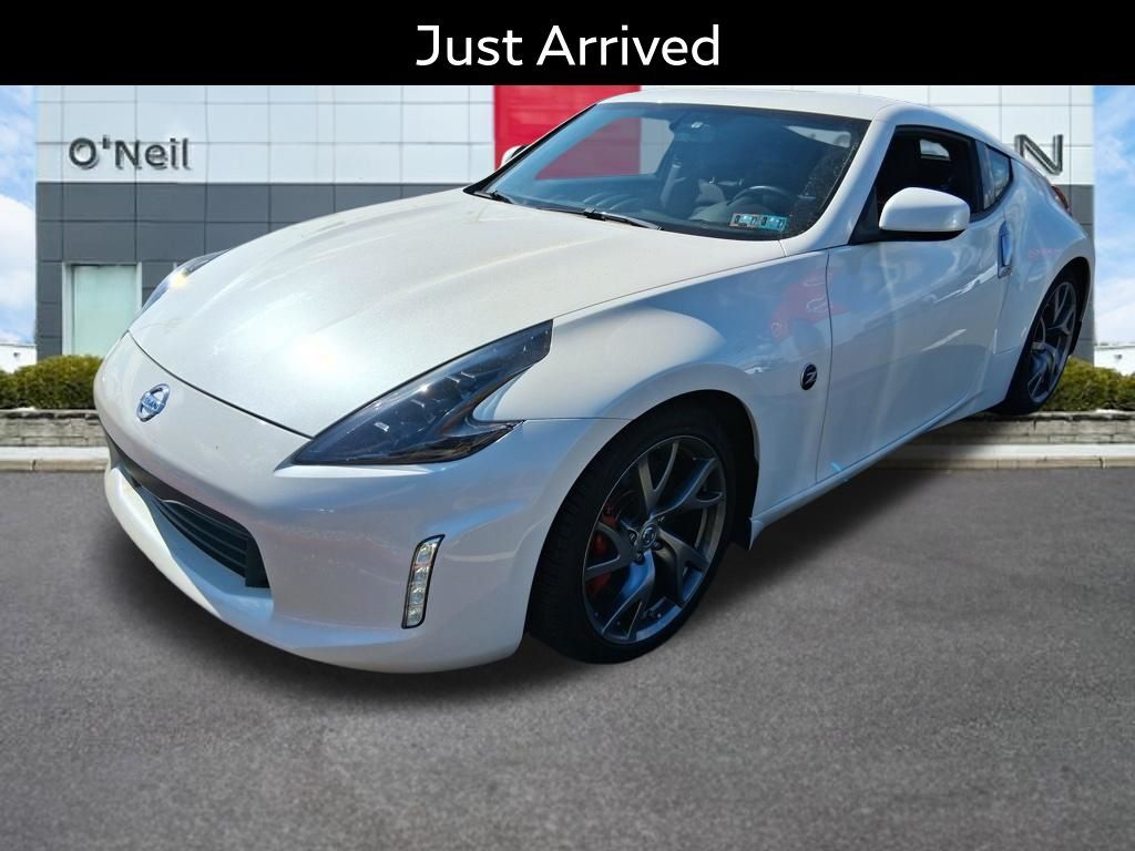 2017 NISSAN 370Z