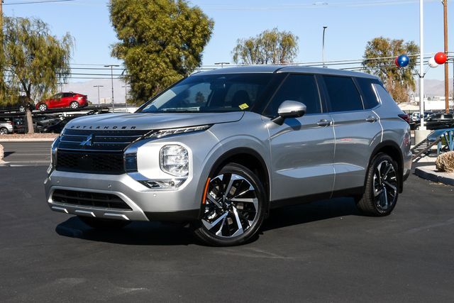 2023 MITSUBISHI Outlander