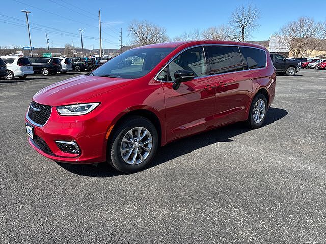 2026 CHRYSLER Pacifica
