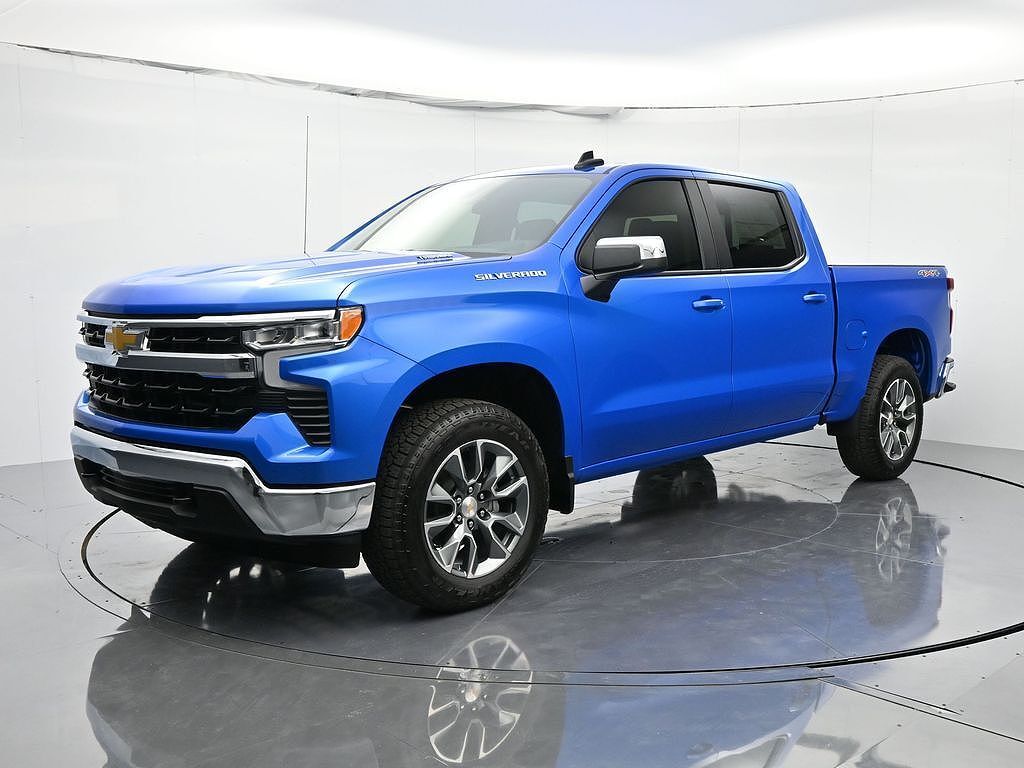 2026 CHEVROLET Silverado