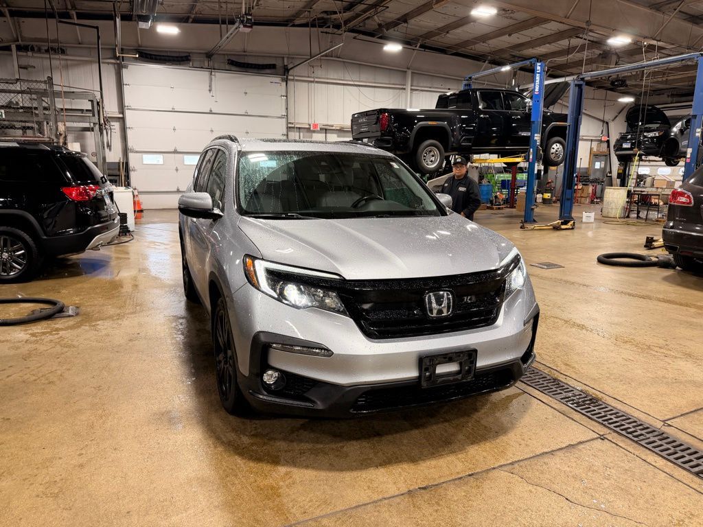 2021 HONDA Pilot