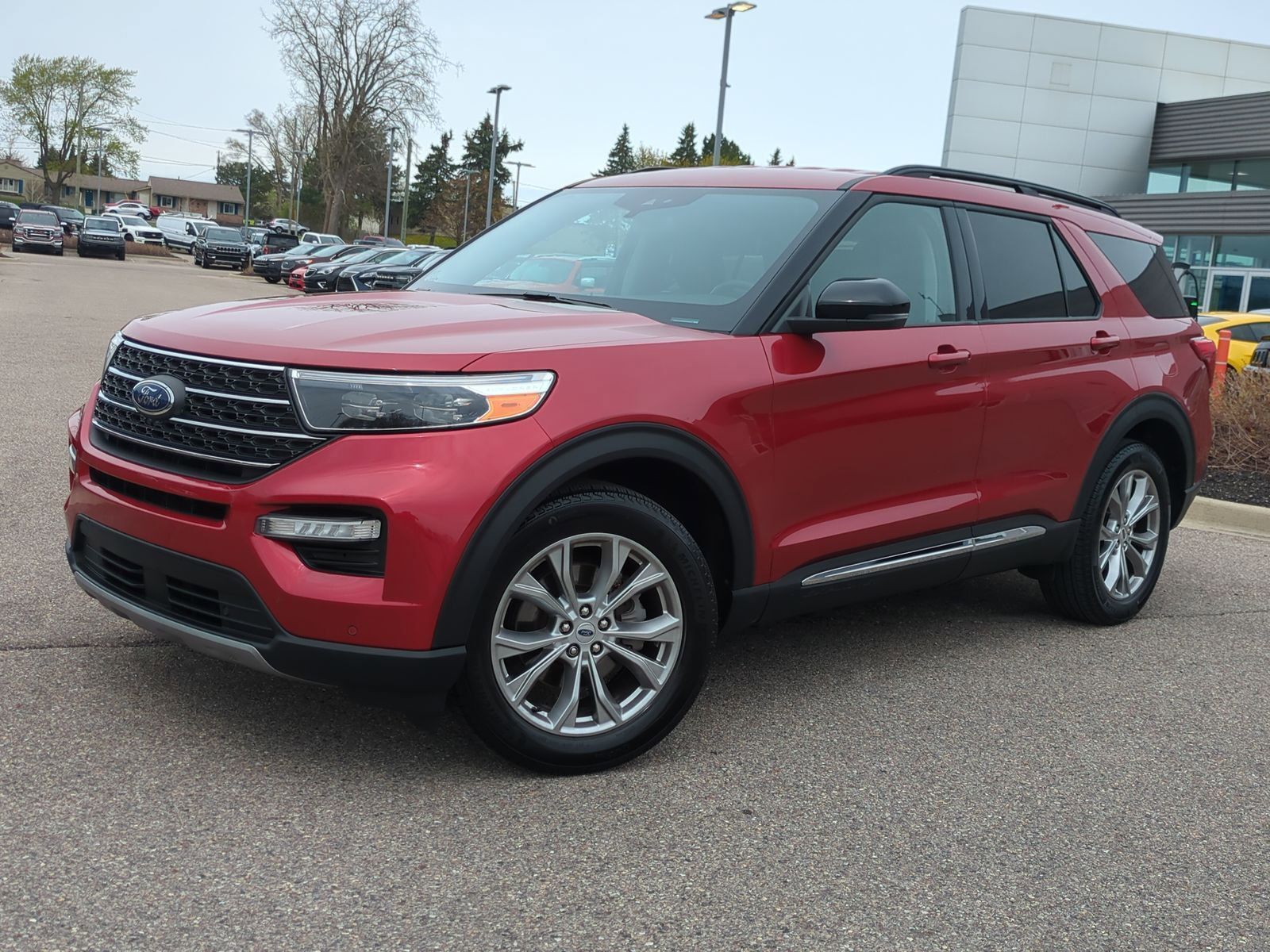 2024 FORD Explorer