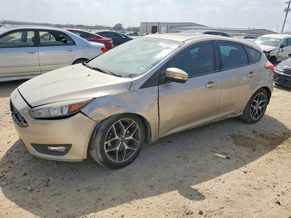 2017 FORD Focus