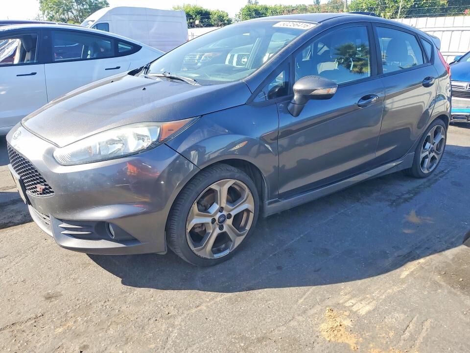2016 FORD Fiesta