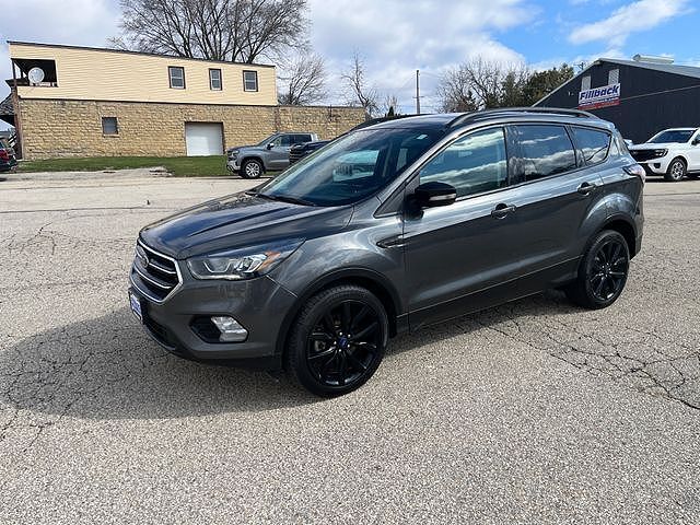 2017 FORD Escape