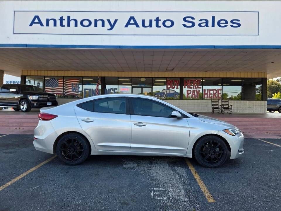 2018 HYUNDAI Elantra