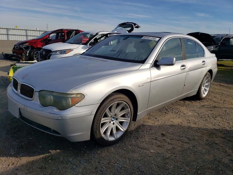 2002 BMW 7 Series