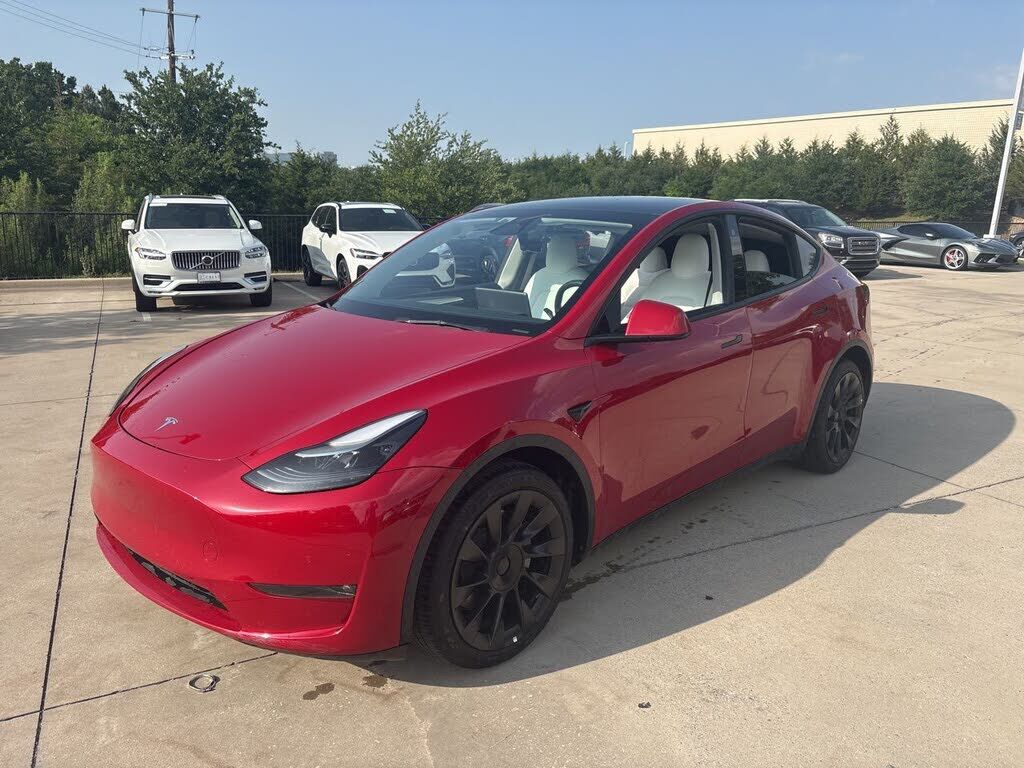 2022 TESLA Model Y