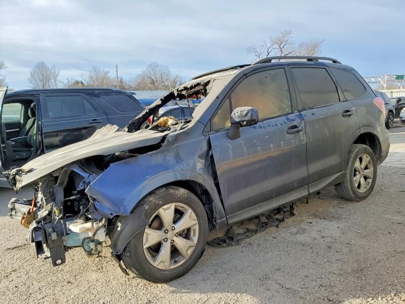 2014 SUBARU Forester