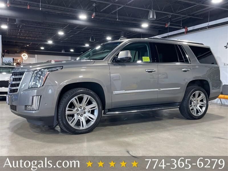 2018 CADILLAC Escalade