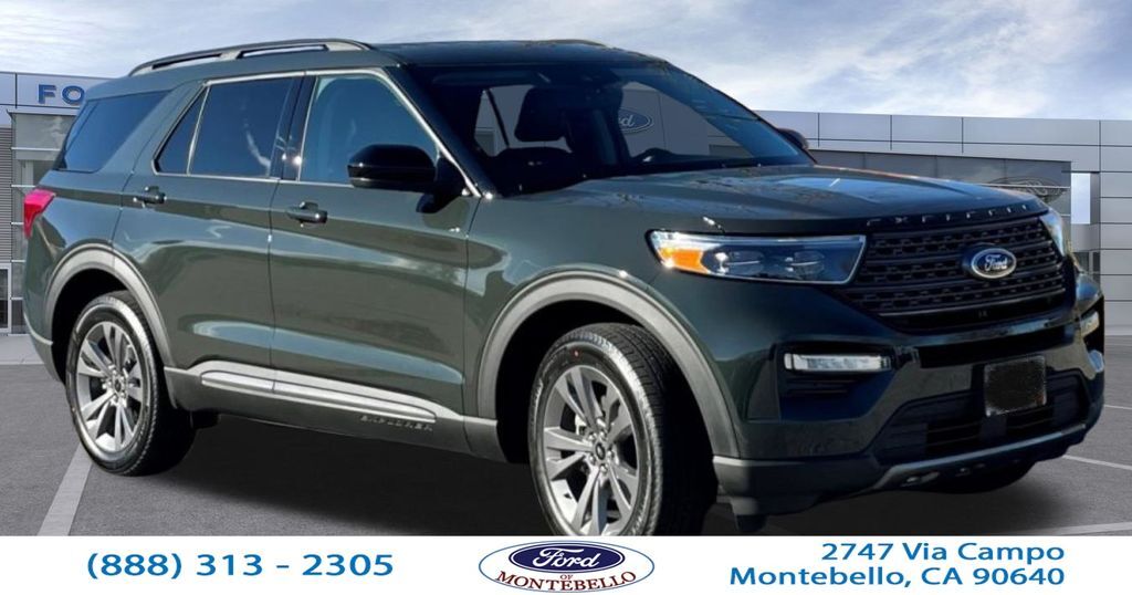 2021 FORD Explorer