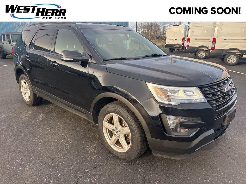 2016 FORD Explorer