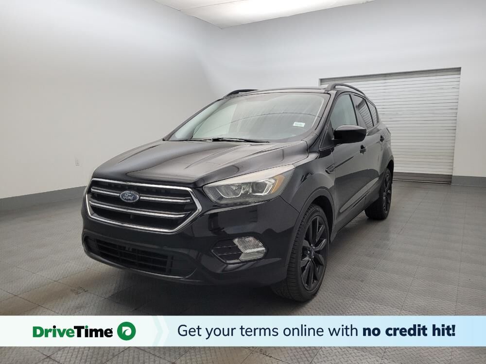 2017 FORD Escape